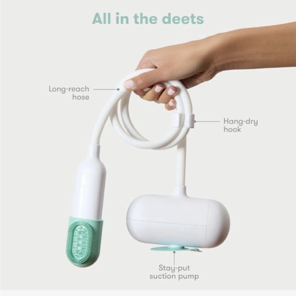 Fridababy White and Green Kids Bath sprayer